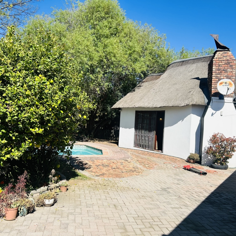 4 Bedroom Property for Sale in Sasolburg Ext 3 Free State